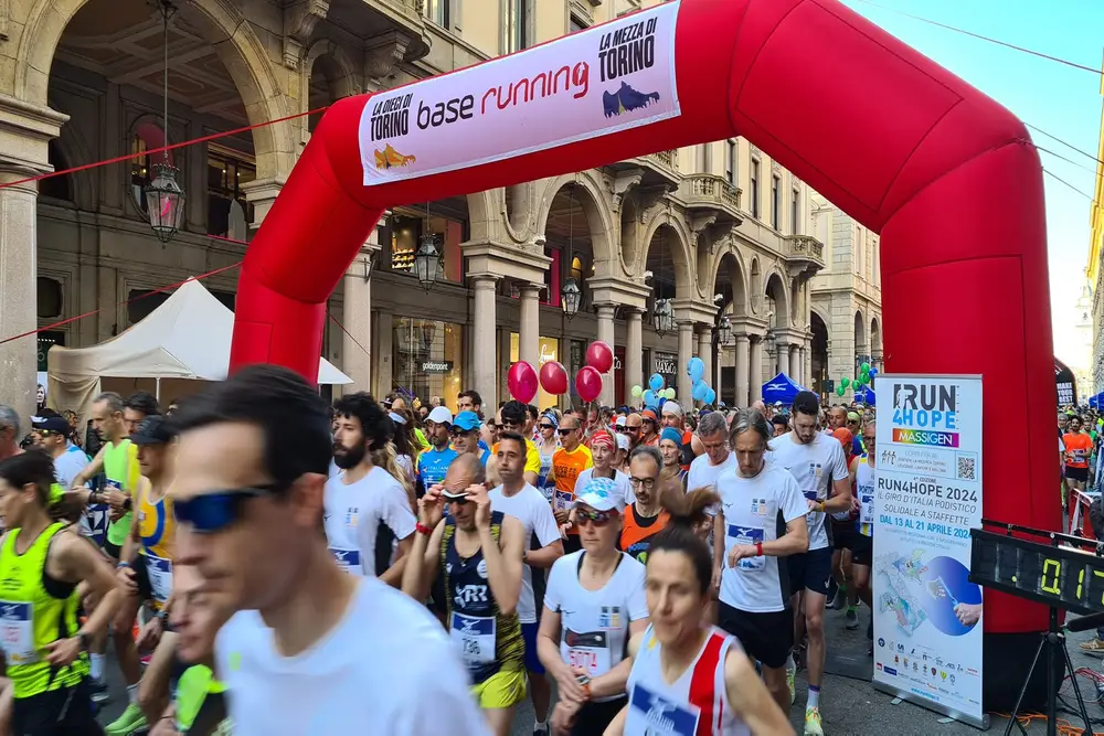 Risultati Mezza Maratona Di Torino In 4 000 Tra 21 097km E 10km